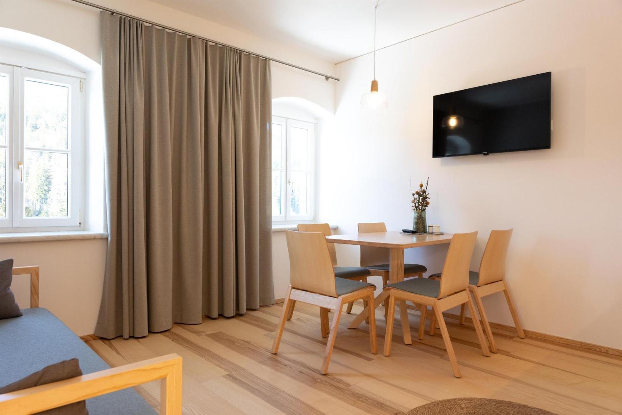 Forsthaus Apartments - Ski + Bike & Hike Klaffer am Hochficht Eksteriør bilde